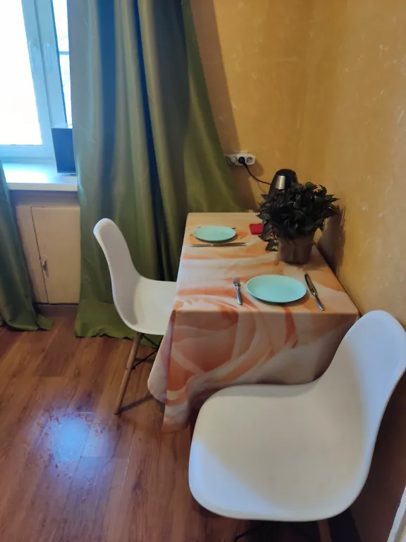 Романтичная однушка с камином на Волжской набережной