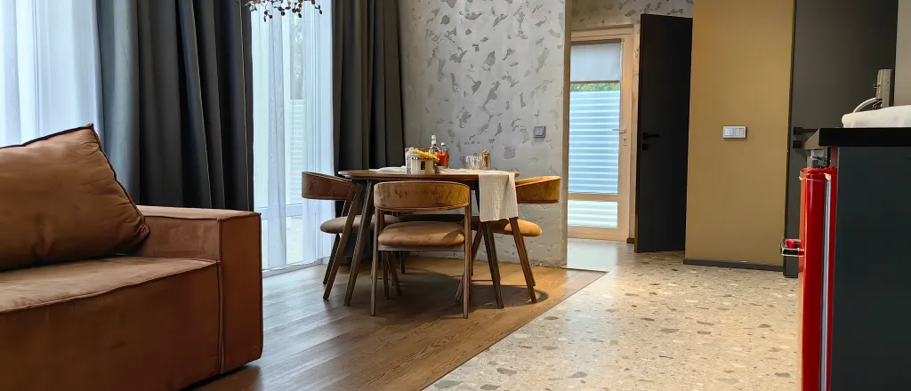 Шикарный коттедж с подогреваемым бассейном, сауной и зоной барбекю