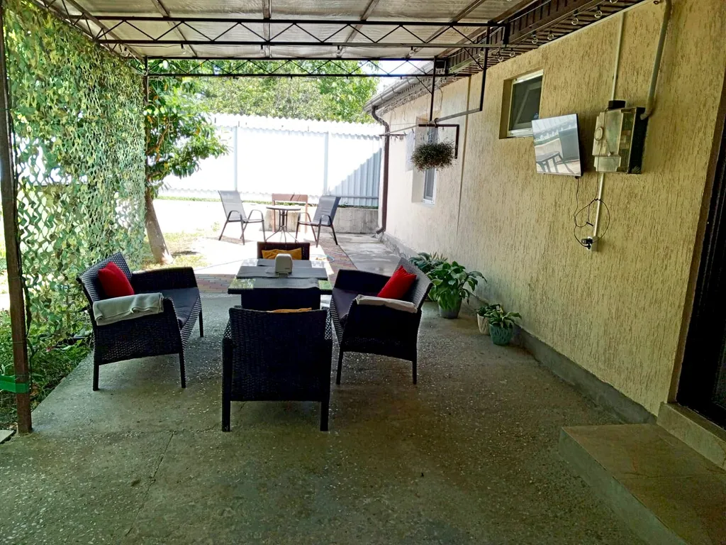 Коттедж Гостевой дом Лавр — Прасковеевка