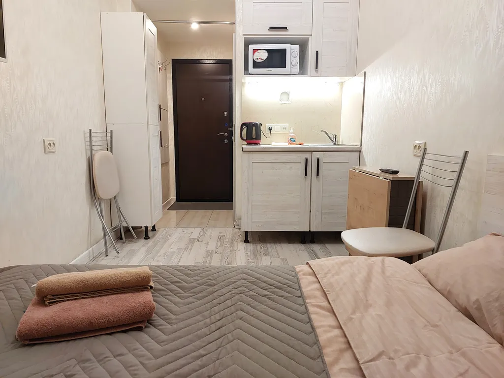 Апартаменты, студия в тихом дворе у Московского вокзала.