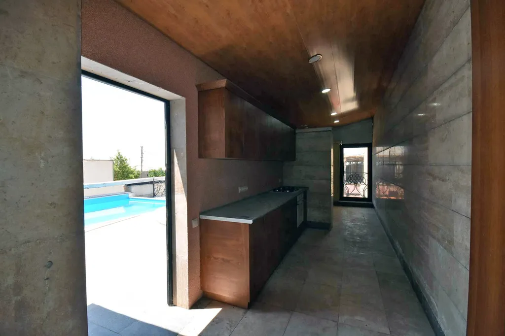 Шикарная вилла с 2-я бассейнами и джакузи