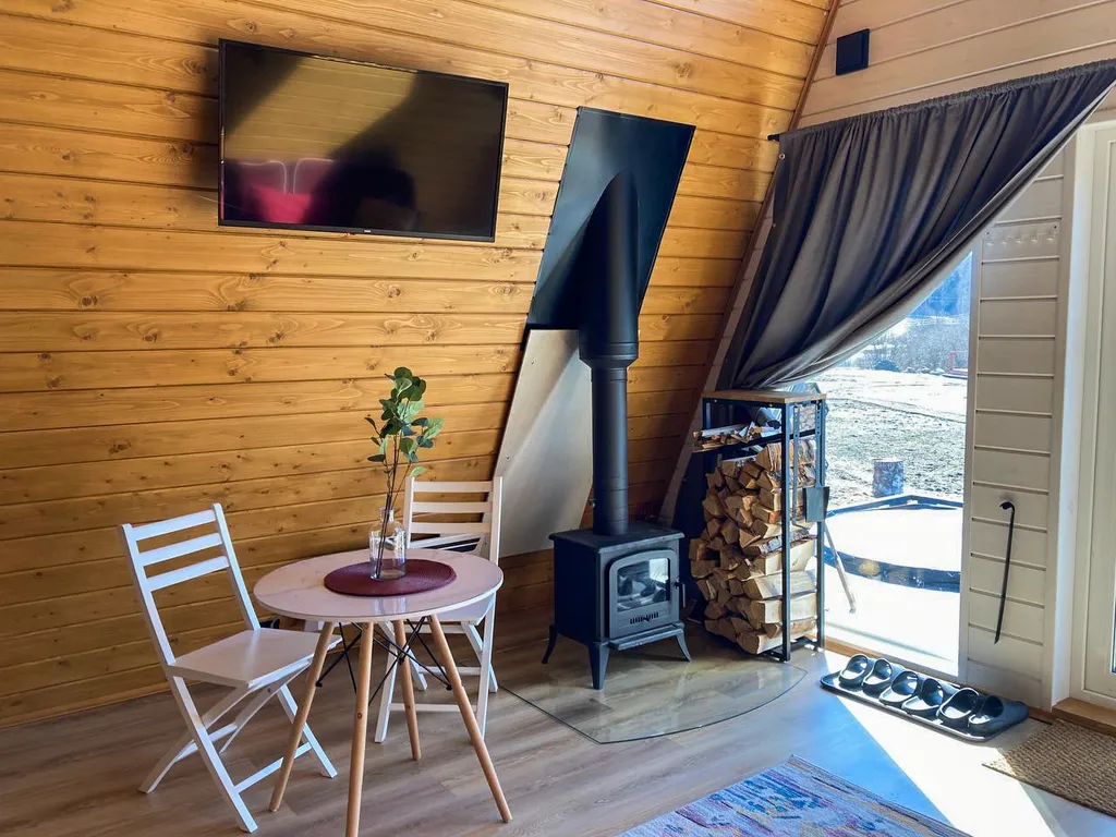 Коттедж Дом Афрейм светлый с подогреваемой купелью Лисичкино — Микли