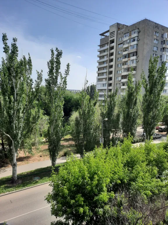 Центр города, гостиница Ахтуба, Воинская часть (старая часть города)