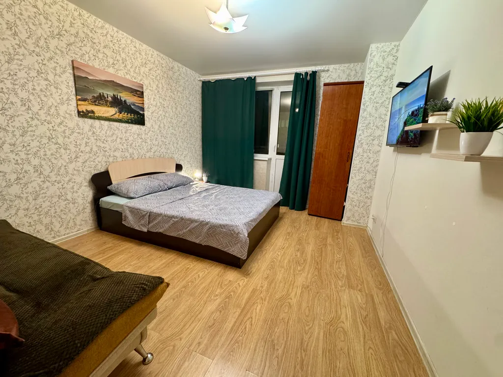 1 комнатная квартира от парка победы в советском районе