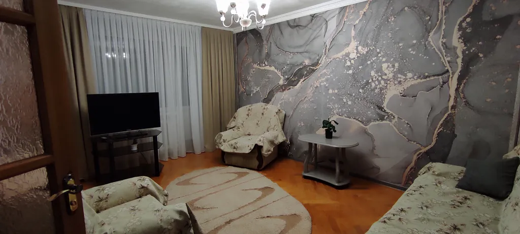 Трёхкомнатная квартира со всеми удобствами