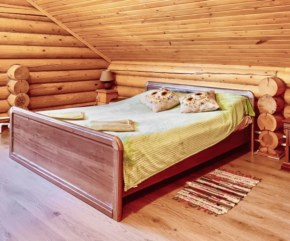 Тёплый и уютный дом Теремок