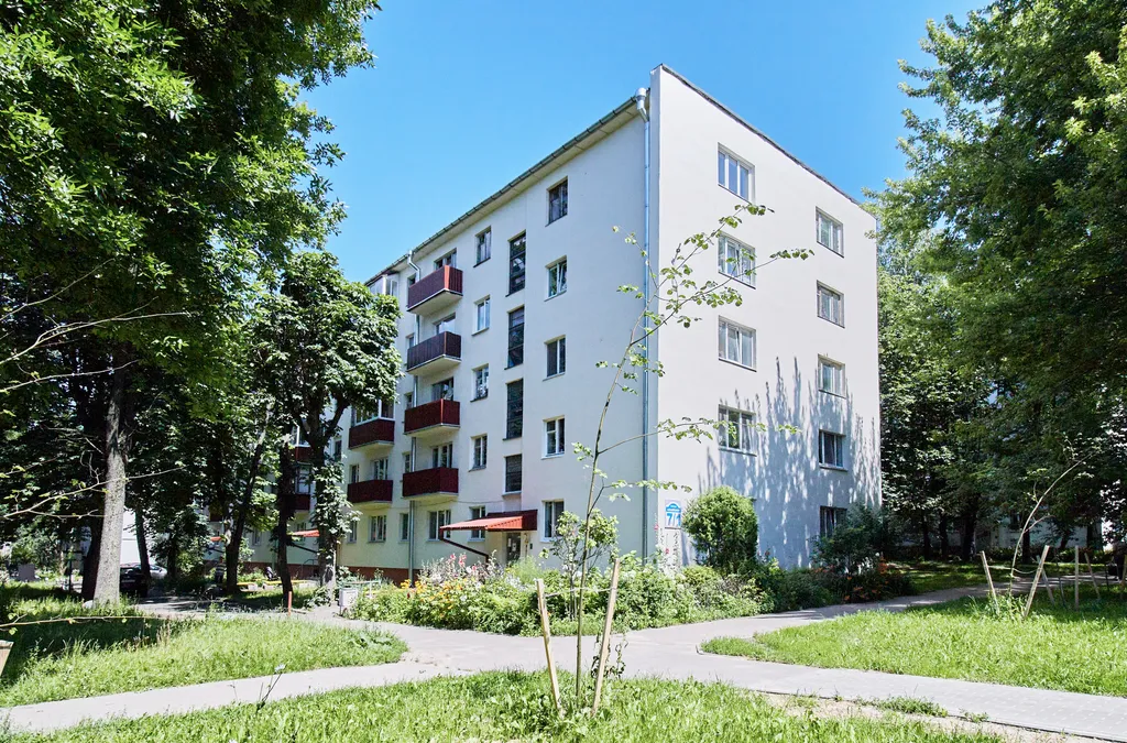 Бежевый Шёпот