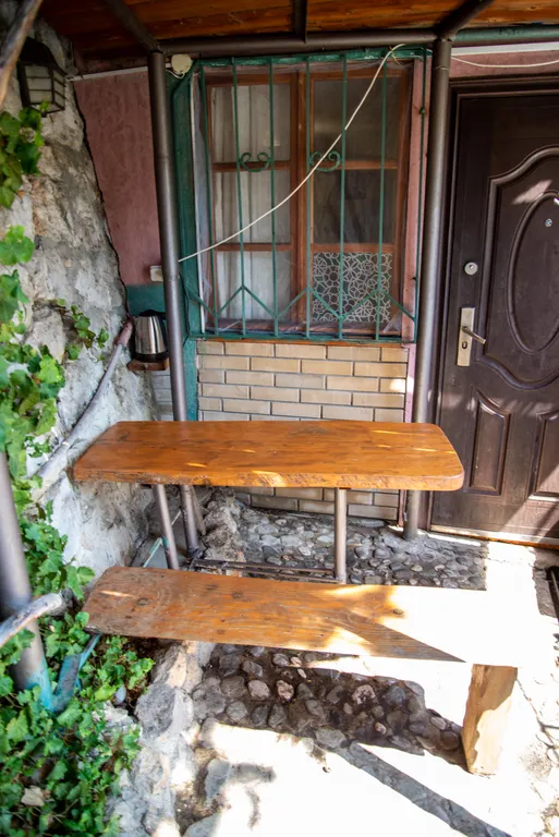 Домик с террасой