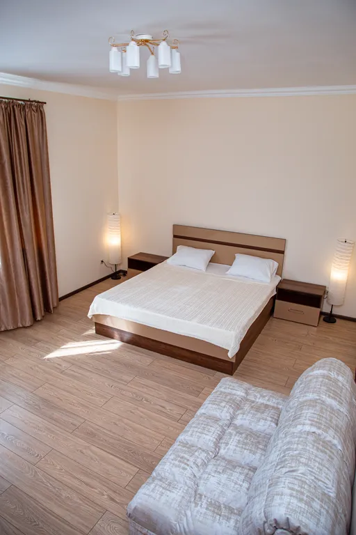 Апартаменты 2-х комнатные в гостевом комплексе