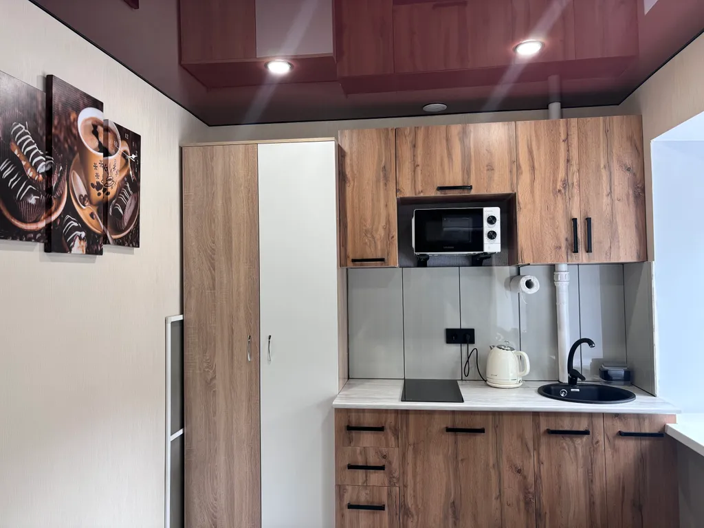 Квартира Отличная Студия напротив СибАДИ в центре Нефтяников — Омск