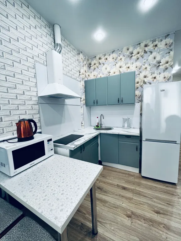 Студия в доме бизнесс-класса, южный, есть платная парковка, фонтан