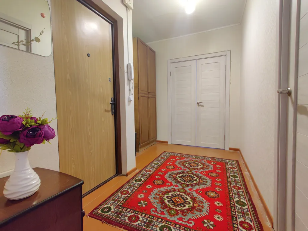 2-комнатная, 5 раздельных мест возле гипермаркета Евроопт