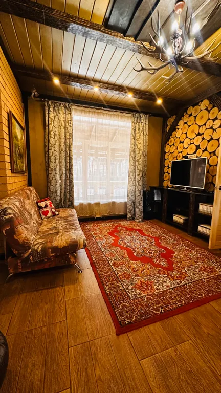 Дом и баня в 30 минутах от города Тюмени