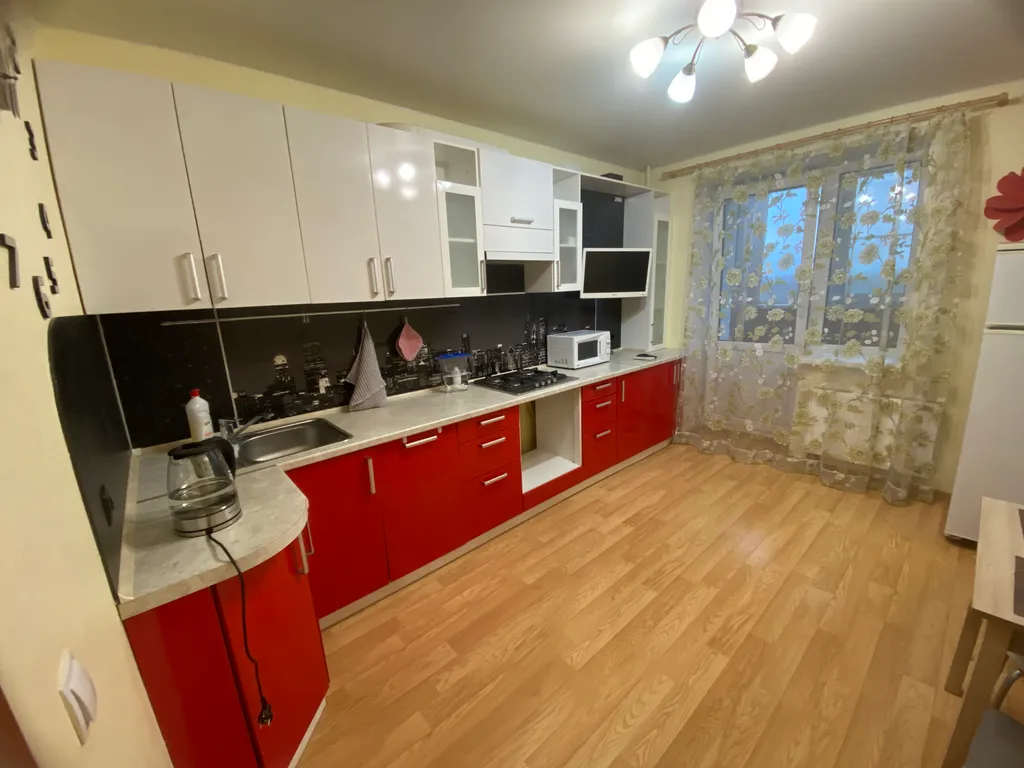 Уютна квартира в развитом районе