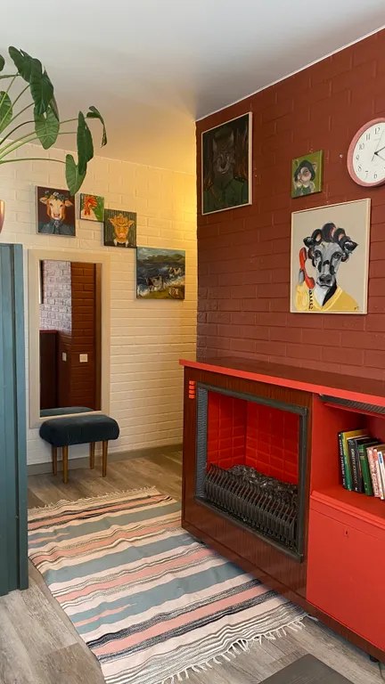 Уютная студия с дизайнерским ремонтом с видом на море и остров Петров