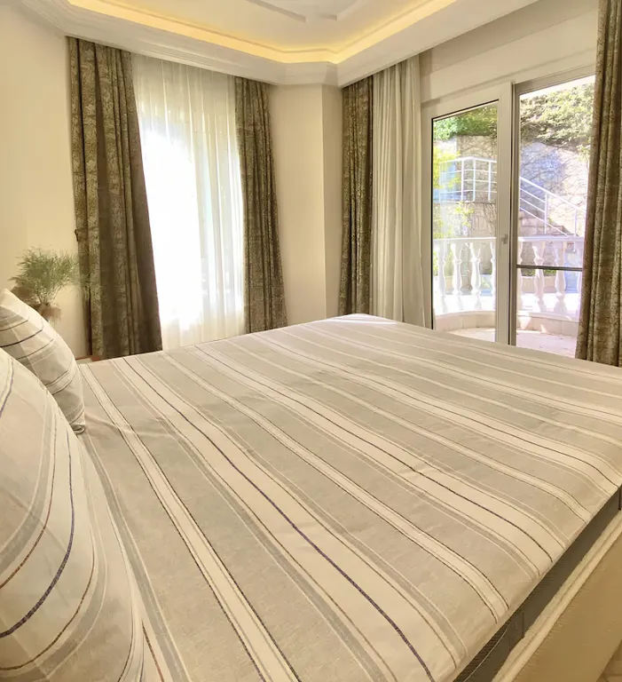 Апартаменты с видом на море в 300 метрах до моря