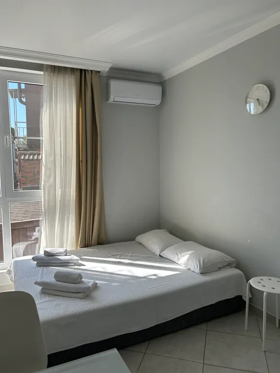 Квартира 2-комнатная Квартира — Геленджик