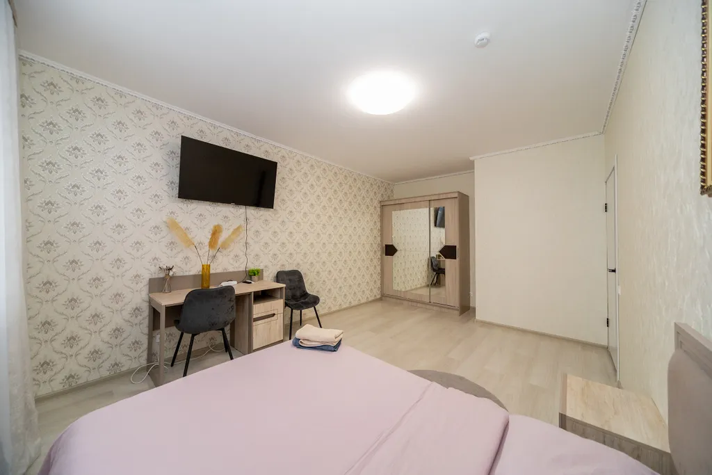 Кваpтиpа в жк Премьер у трк Семья