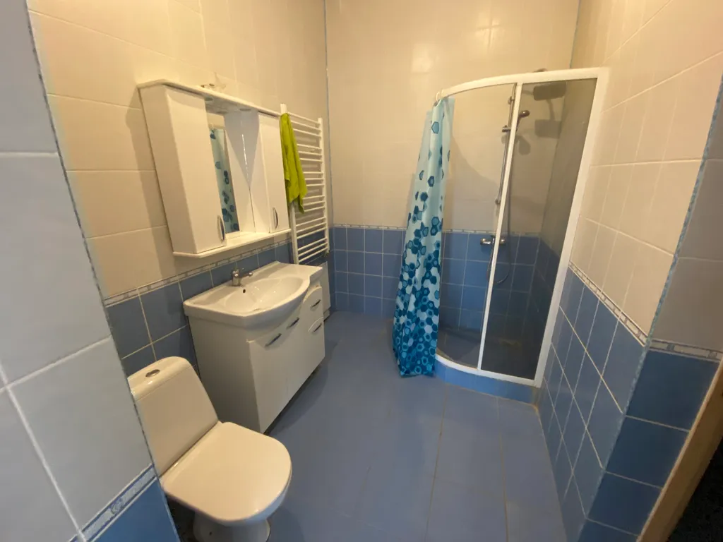 6-комнатный Дом