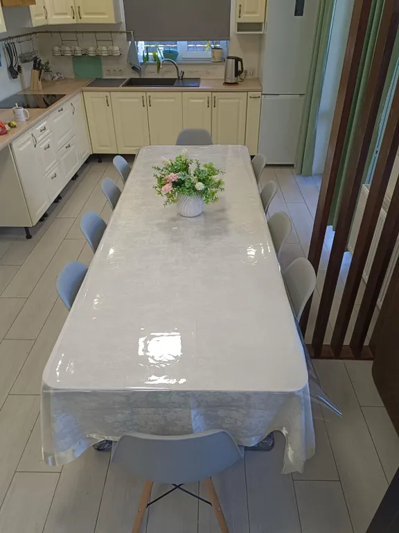 Большой уютный дом с камином