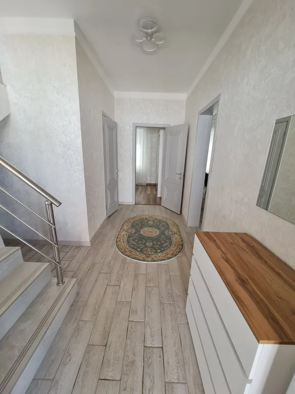 Уютный дом рядом с берегом моря