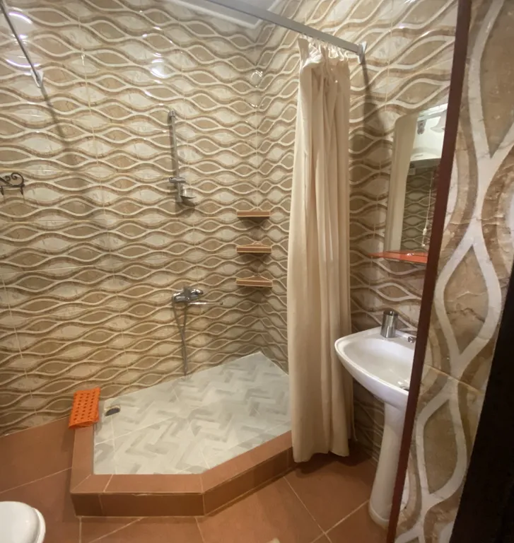 Пятиместный номер люкс с видом на горы