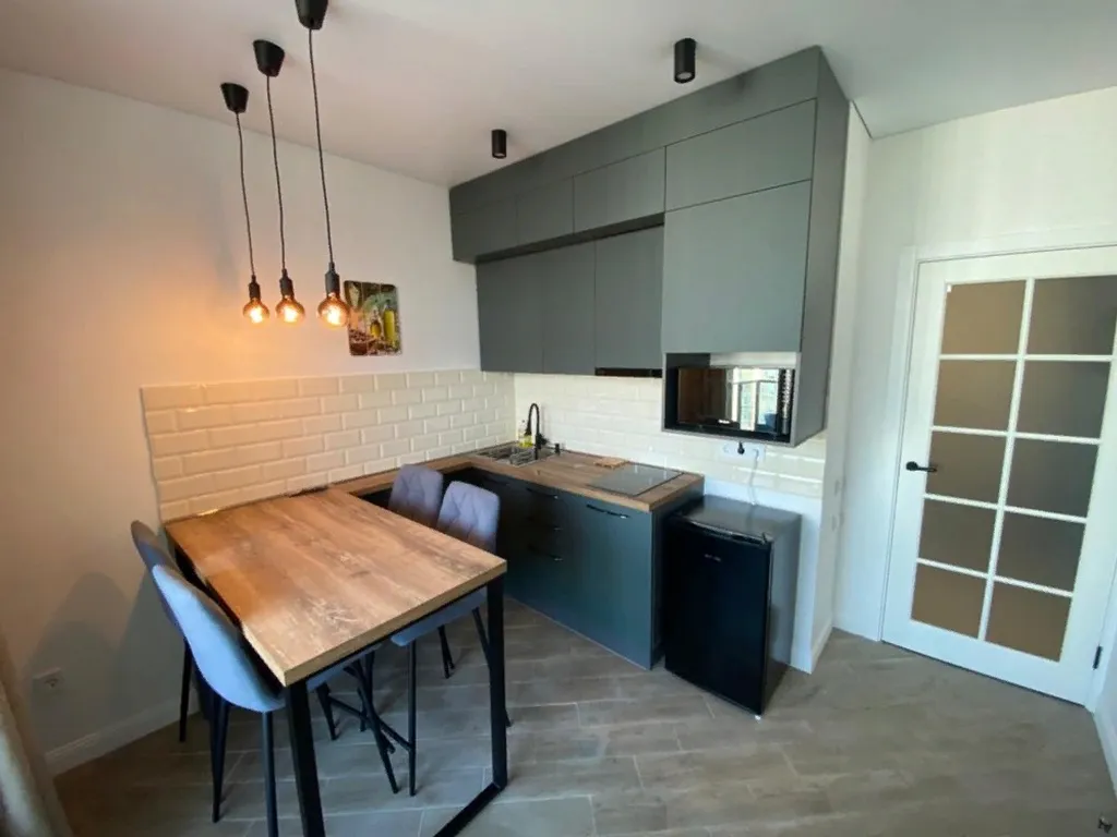 Квартира Квартира у моря с балконом и отдельной кухней — Анапа