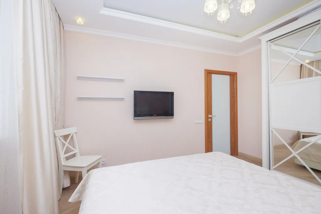 Квартира Уютная трёхкомнатная квартира на 6 человек с бесконтактным заселением — Новосибирск