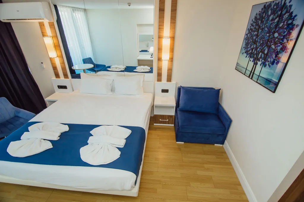 Студия с видом на море