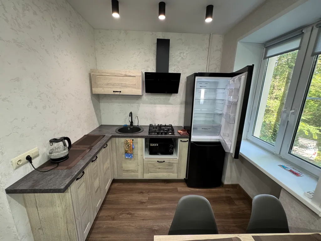 Квартира Квартира Уютная студия в центре города в тихом зелёном дворе — Ярославль