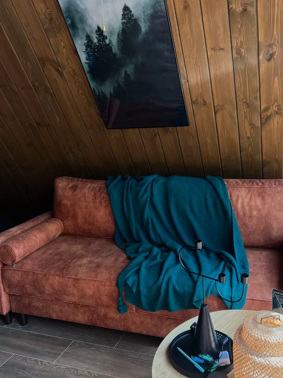 Уютный треугольный VIP дом в 25км от Минска с горячей купелью и баней