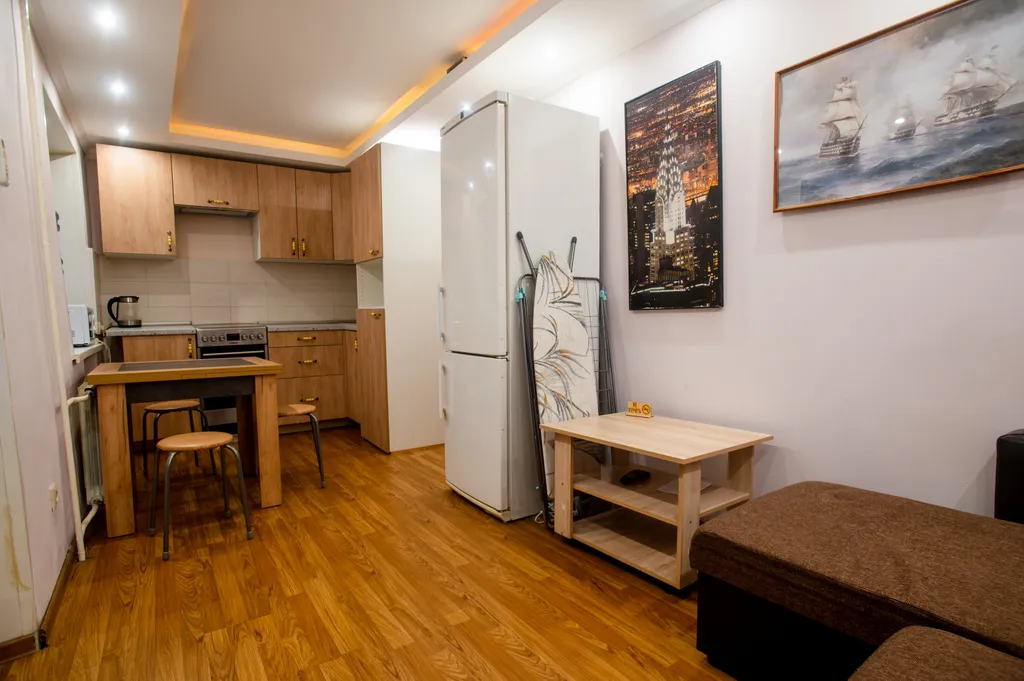 1-комн. Квартира с балконом. Метро, шереметьево, парковка, отчет док