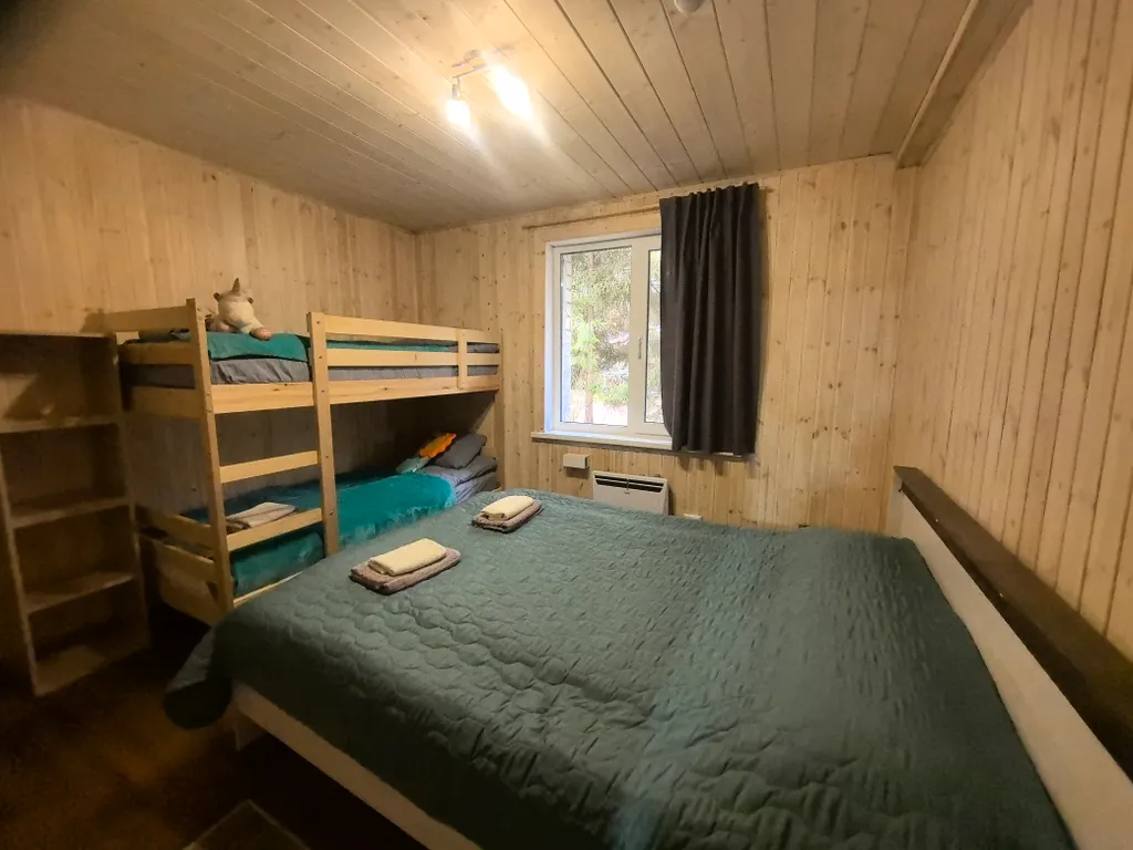 Гостевой дом на 6 номеров на компанию до 12 взрослых и 2 детей