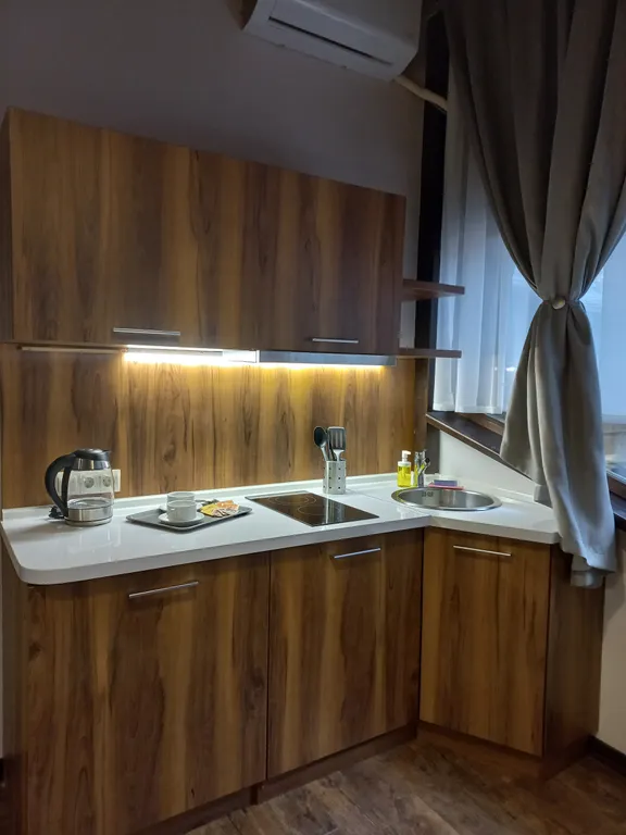 Двухкомнатный номер с видом на сад