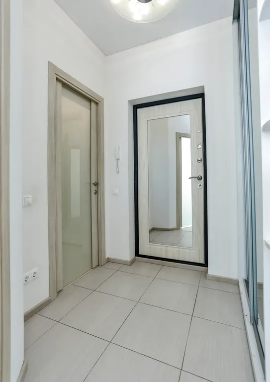 Красивая квартира в центре города с живописным видом на море