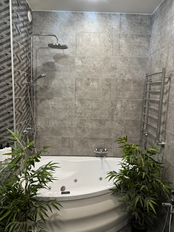 3-комнатная двухуровневая квартира возле ЖД вокзала, Минск