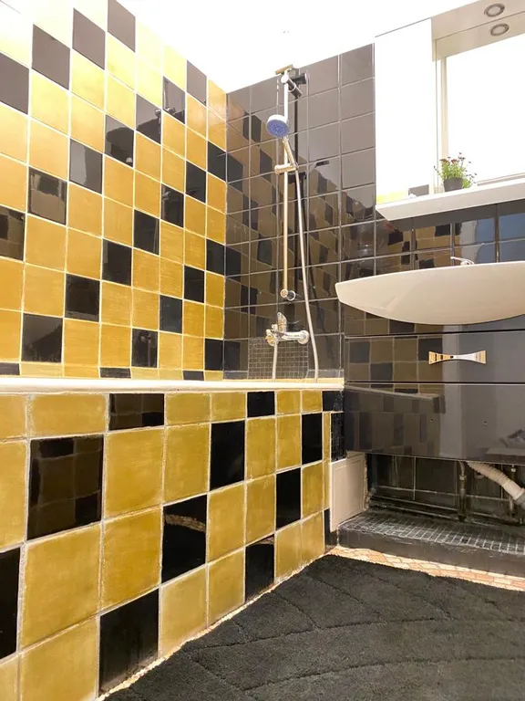 Квартира Уютная трехкомнатная квартира на Охотном ряду. — Москва