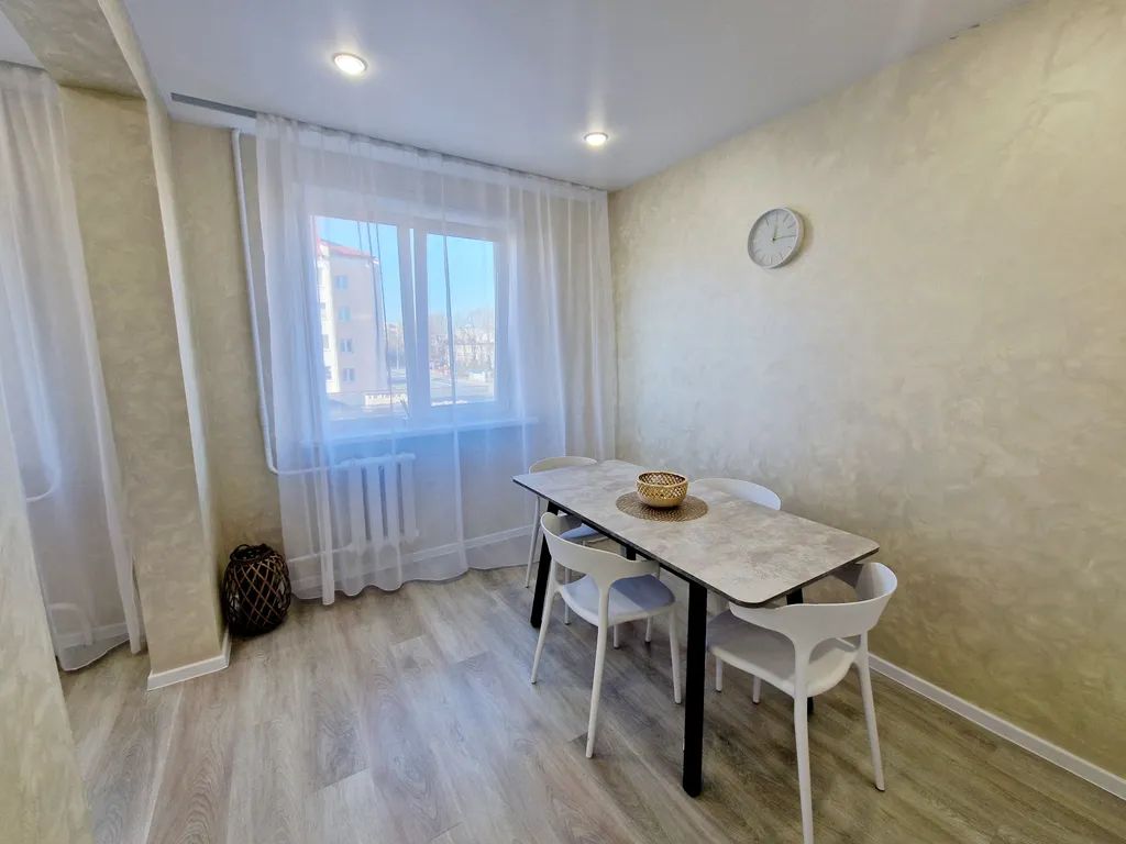 В центре 3 квартира для большой семьи