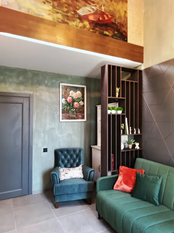 Атмосферная двухуровневая квартира с видом на Петропавловский парк