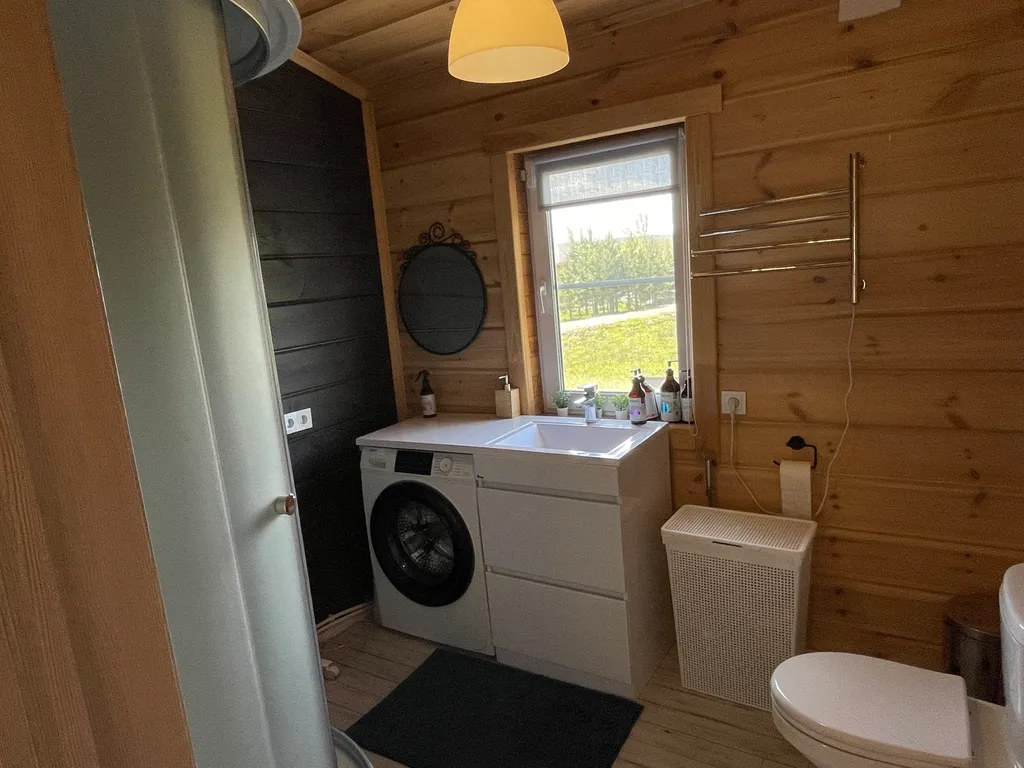 Дом с баней и бассейном