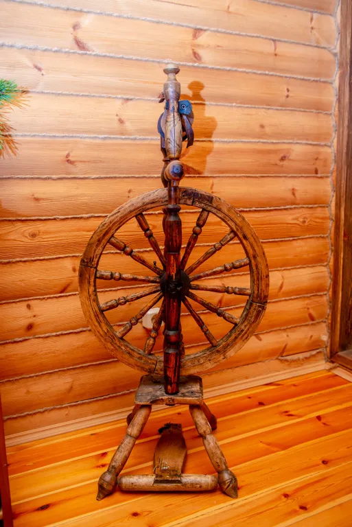 Сказочная Избушка с сауной в соснах у реки