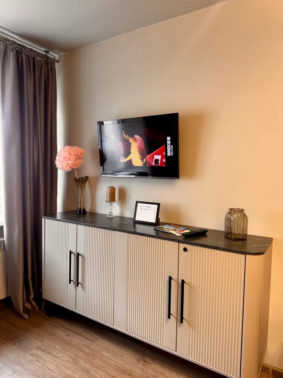 Квартира в бежевых тонах с видом на Поганкины палаты