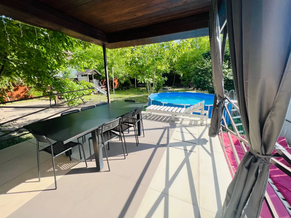 Коттедж Коттедж на берегу реки Кубань с баней, бассейном, банным чаном — Елизаветинская