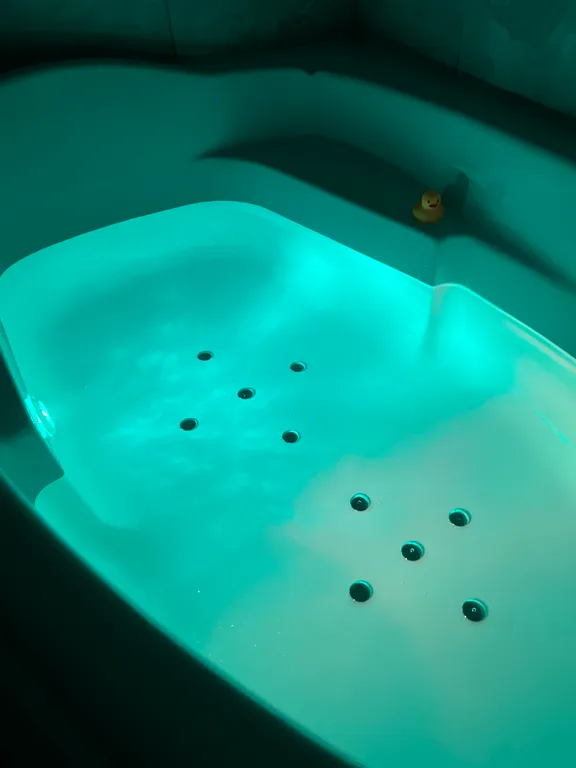 Квартира Квартира Романтичная студия с джакузи и подсветкой в самом центре — Нижний Новгород