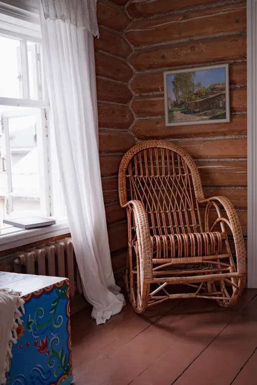 Брeвeнчатaя cтолeтняя изба