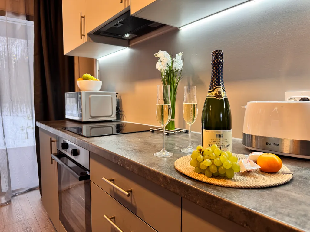 Коттедж Новый уютный дом с кондиционером на опушке леса в 20 минутах от города — Санкт-Петербург