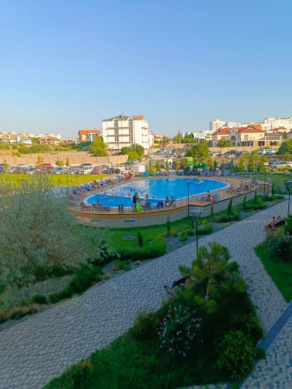 Квартира Апартаменты на берегу моря с видом на бассейн — Севастополь