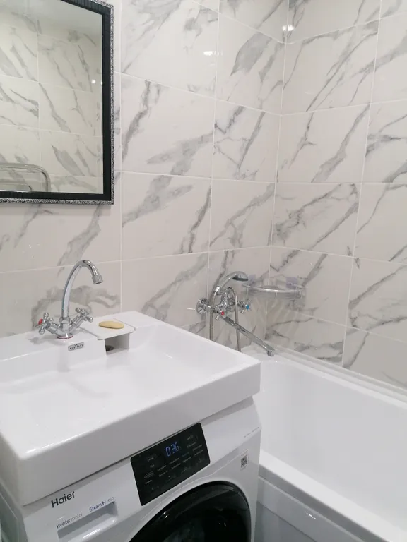 2-х комнатная комфортная квартира с новым евроремонтом и мебелью