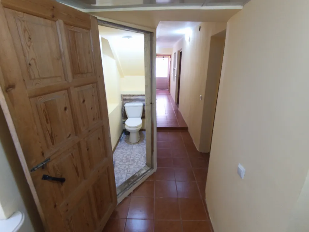 4-комнатный Дом