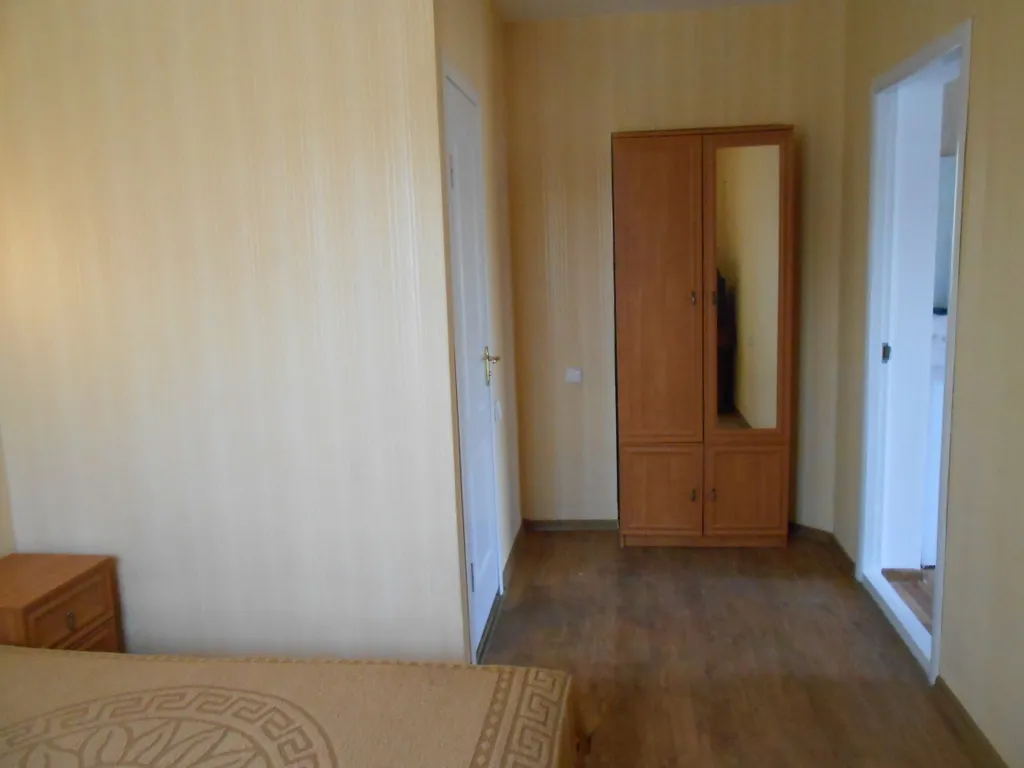 Семейный 2-х комнатный номер с кухней в доме с бассейном